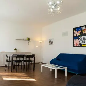 70125 Holiday Apartament